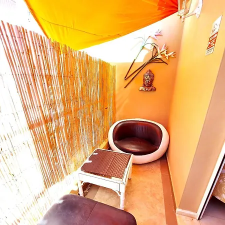 Small Apartment, Adeje House Wifi Free