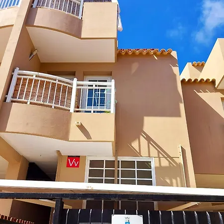 Small Apartment, Adeje House Wifi Free Hébergement de vacances *
